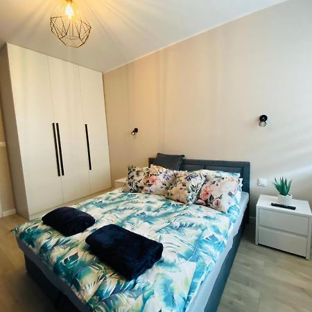 Apartament Laura Z Widokiem Na Morze- 푸크 외부 사진